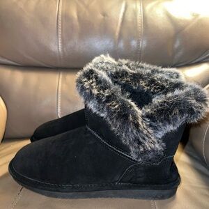 Bearpaw Helania Winter Boots, Women’s size 10